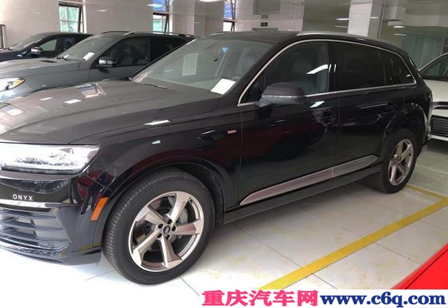 19款奥迪Q7加规版 20轮/环影/S-line包/七座现车58.8万
