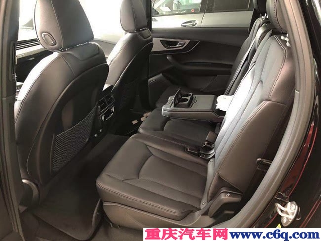 19款奥迪Q7加规版 20轮/环影/S-line包/七座现车58.8万