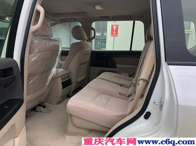 2019款丰田酷路泽4000中东版 8气囊/天窗/遥启现车69万