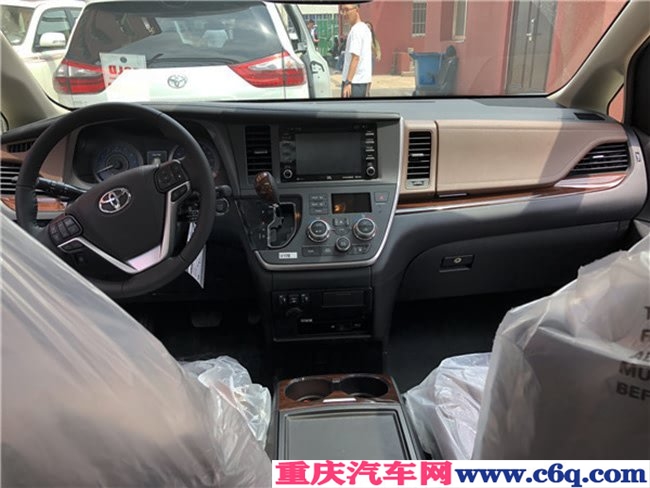 20款丰田塞纳3.5L四驱顶配版 18轮/环影/雷测现车60万