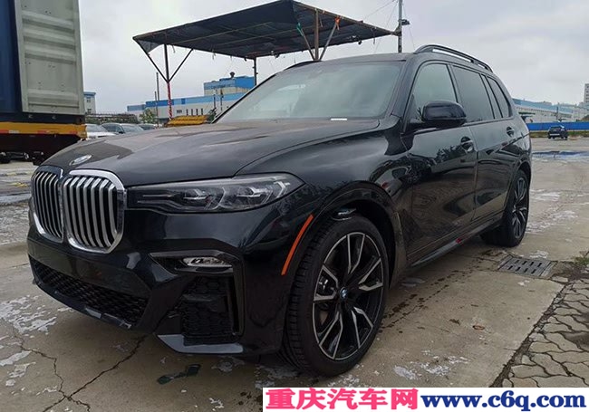 2019款宝马X7美规版 六座/寒冷包/M运动包现车105万乐享