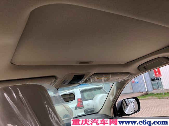 19款丰田普拉多4000中东版 18轮/天窗/后挂现车56.5万