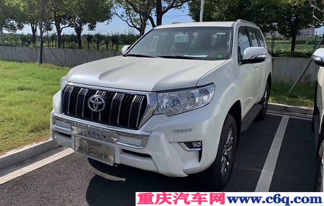 19款丰田普拉多2700中东版 18轮/真皮/天窗现车44.2万