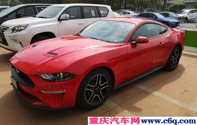 2019款福特野马2.3T加规版P版 18轮/真皮座椅现车30.2万