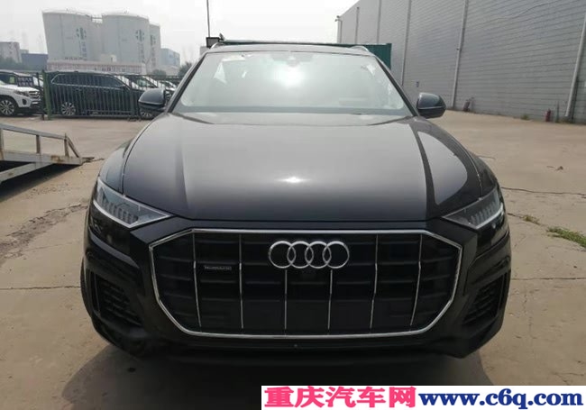 2019款奥迪Q8加规版 21轮/BO音响/矩阵大灯现车83万优享