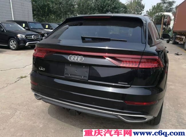 2019款奥迪Q8加规版 21轮/BO音响/矩阵大灯现车83万优享