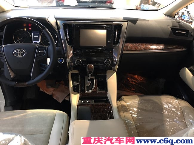 19款丰田埃尔法2.5L混动版 豪华商务MPV现车89.5万优享