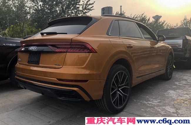 2019款奥迪Q8加规版 22轮/动态包/驾驶辅助包现车110万