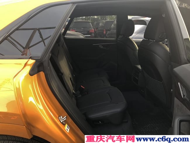 2019款奥迪Q8加规版 22轮/动态包/驾驶辅助包现车110万
