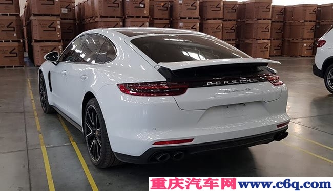 2018款保时捷Panamera4S墨规版 4座/21轮/全景现车131万