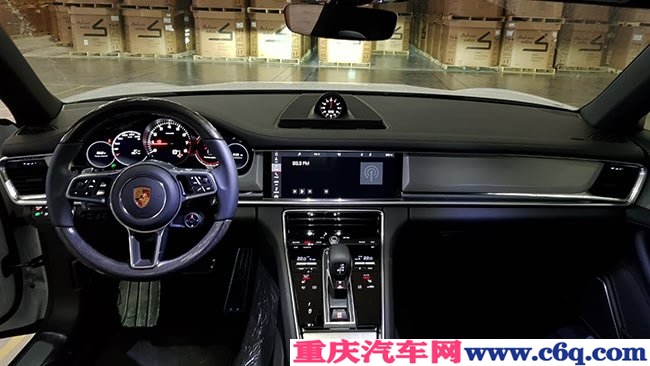 2018款保时捷Panamera4S墨规版 4座/21轮/全景现车131万