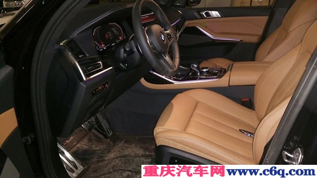 2019款宝马X7加规版 六座/豪华包/M运动包现车109万钜惠