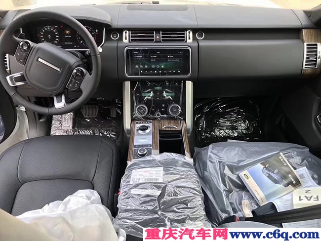 2019款路虎揽胜3.0T汽油加长版 20轮/固定全景现车127万