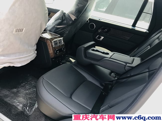 2019款路虎揽胜3.0T汽油加长版 20轮/固定全景现车127万