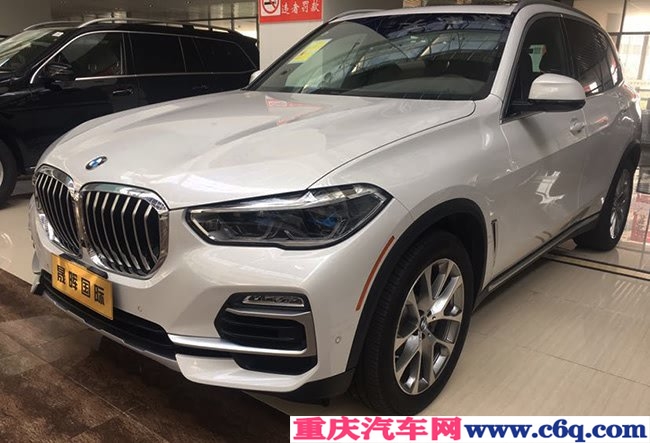 2019款宝马X5加规版 20轮/全景天窗/大豪华包现车76万
