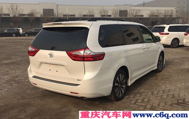 2019款丰田塞纳3.5L两驱XLE版 18轮/天窗/真皮现车45万