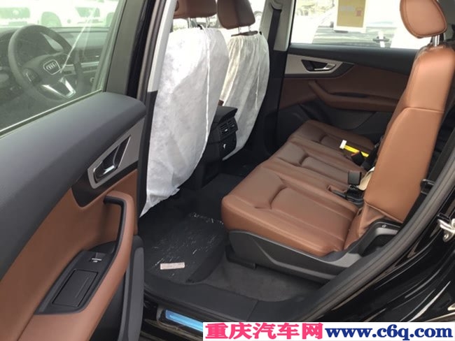 19款奥迪Q7欧规版2.0T 18轮/电尾门/全景天窗现车51.8万
