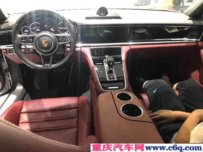 2019款保时捷Panamera4S加规版 20轮/豪华包现车173.8万