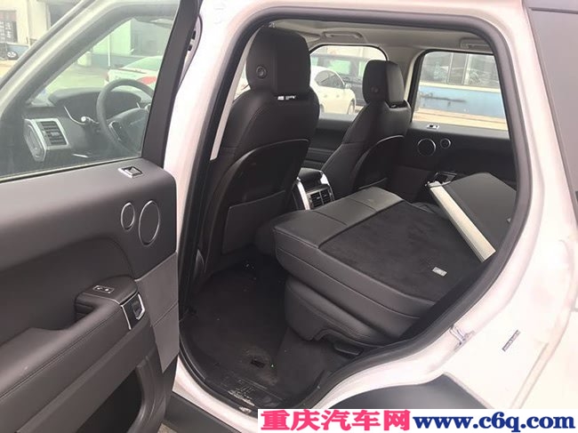 2019款路虎揽胜运动版汽油 19轮/LED大灯/全景现车72万