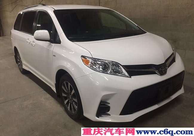 2020款丰田塞纳3.5L四驱版 7座/18轮/雷达测距现车48万
