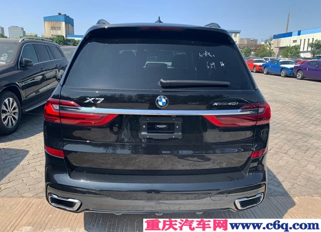 2019款宝马X7加规版 七座/21轮/豪华包/运动包现车102万
