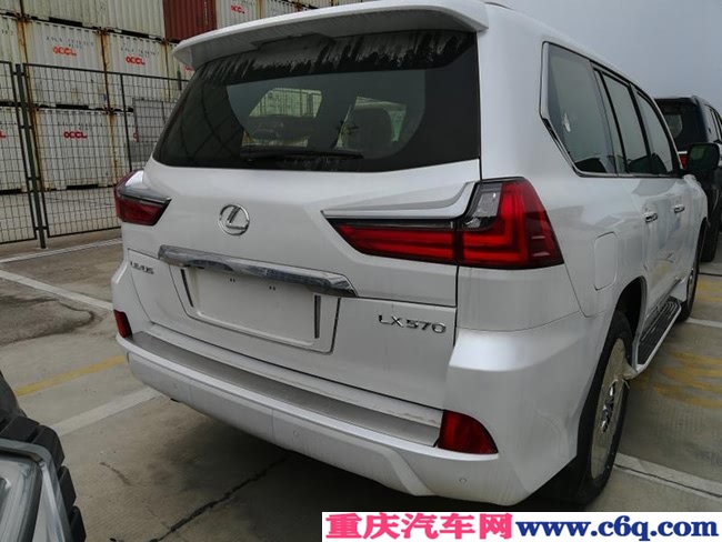 平行进口18款雷克萨斯LX570中东版 铂金版现车142万优购