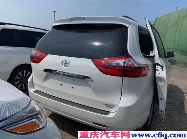 2019款丰田塞纳四驱顶配版 双天窗/雷测/环影现车58.2万