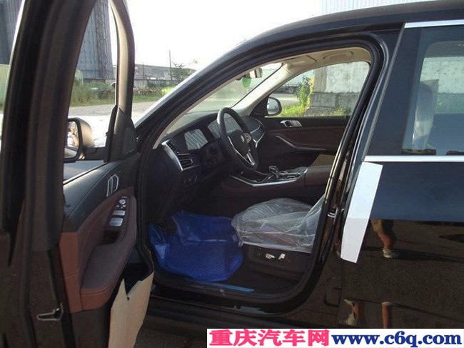 2019款宝马X7欧规版 星空顶/7座/20轮/全景天窗现车94万