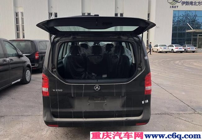 2019款奔驰V250中东版 17轮/电尾门/双电动门现车44.8万