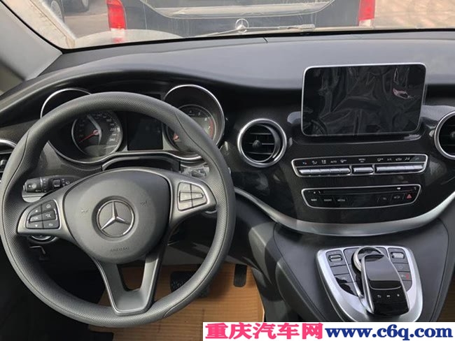2019款奔驰V250中东版 17轮/电尾门/双电动门现车44.8万