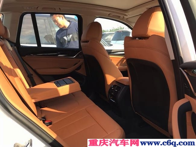 2019款宝马X3墨西哥版 19轮/LED大灯/全景天窗现车40万