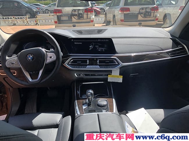 2019款宝马X7美规版 21轮/停车辅助包/寒冷包现车98万