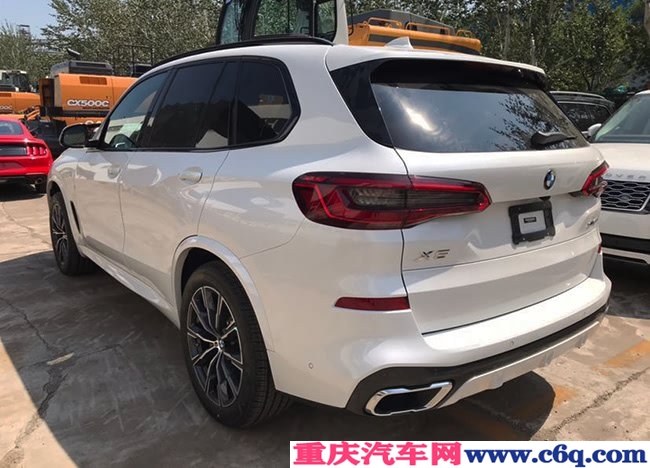 2019款宝马X5M加规版 大豪华包/M运动包/全景现车75万