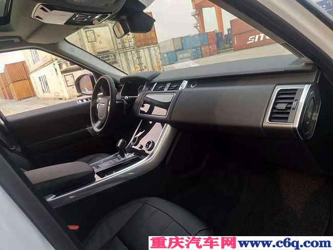 2020款路虎揽胜运动柴油版 滑动全景天窗/19轮现车72万