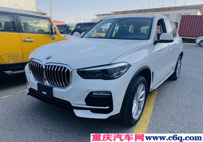 2020款宝马X5墨西哥版 19轮/全景天窗/LED大灯现车66万