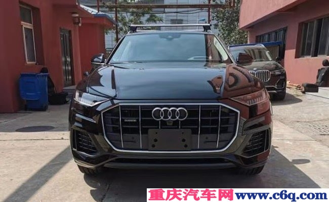 平行进口车19款奥迪Q8加规版 BO音响/21轮/全景现车76万