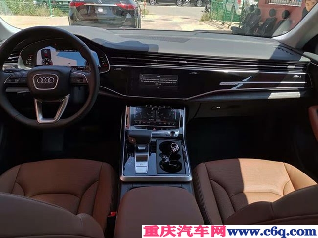 平行进口车19款奥迪Q8加规版 BO音响/21轮/全景现车76万