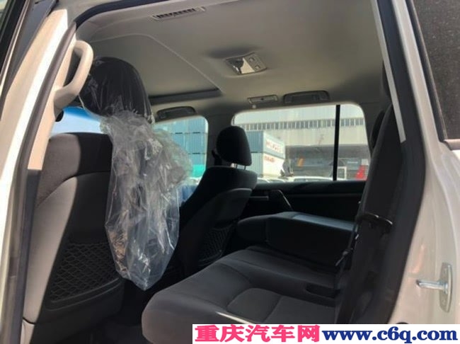 2019款丰田酷路泽4500中东版 7座/8气囊/KDSS现车110万
