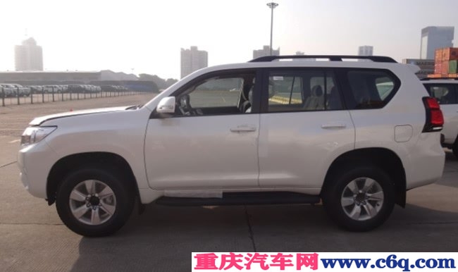 2019款丰田霸道3000中东版 9气囊/天窗/后挂现车59.5万