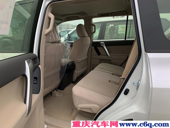 19款丰田霸道2700中东版 17轮/天窗/后挂现车44.2万优选