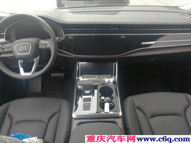平行进口车18款奥迪Q8加规版 20轮/BO音响/全景现车70万