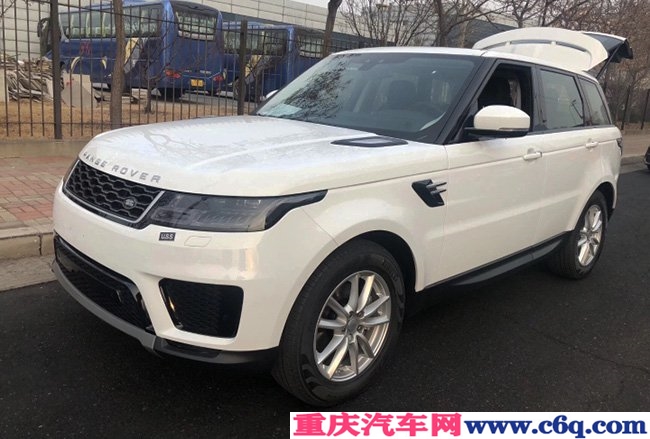 2020款路虎揽胜运动柴油版 19轮/脚感门/全景现车73.8万