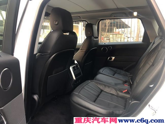 2020款路虎揽胜运动柴油版 19轮/脚感门/全景现车74万