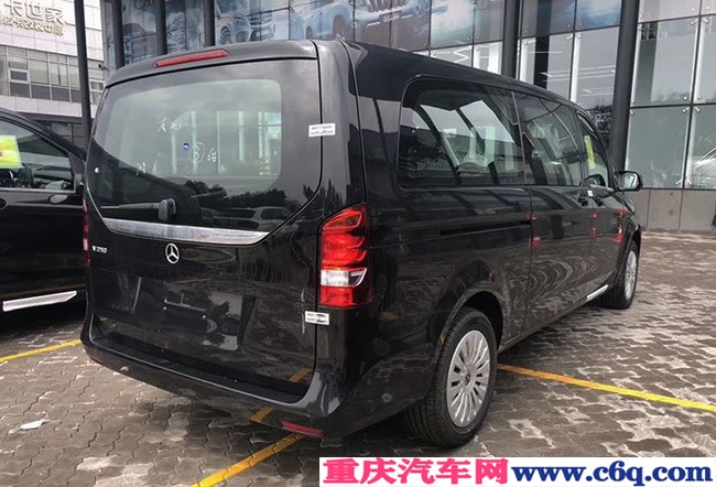 2019款奔驰V250中东版 6座手续/17轮/金属漆现车43.8万