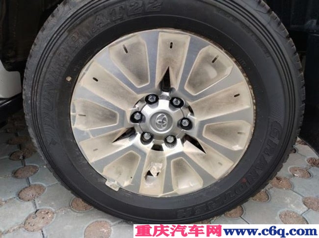 2020款丰田霸道4000中东版 18轮/7座/后挂备胎现车57万