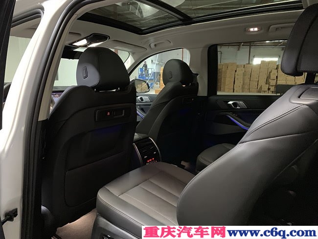 19款宝马X7美规版 21轮/星空顶全景/行政6座现车83.8万