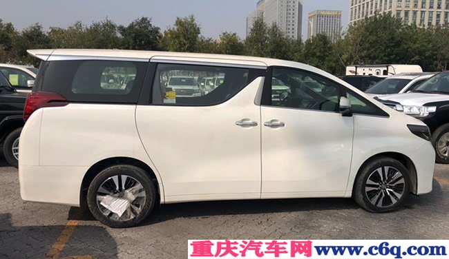 2020款丰田埃尔法3.5L尊贵版 航空座椅/小桌板现车102万