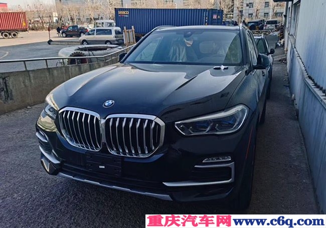 2019款宝马X5加规版 20轮/全景天窗/大豪华包现车75.8万