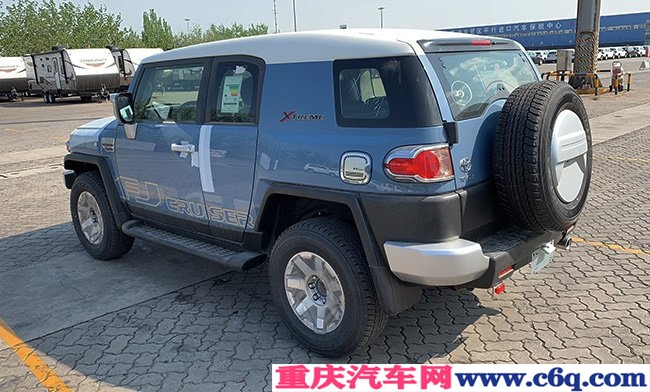 2020款丰田FJ酷路泽4.0L中东版 8气囊/17轮/JBL现车46万