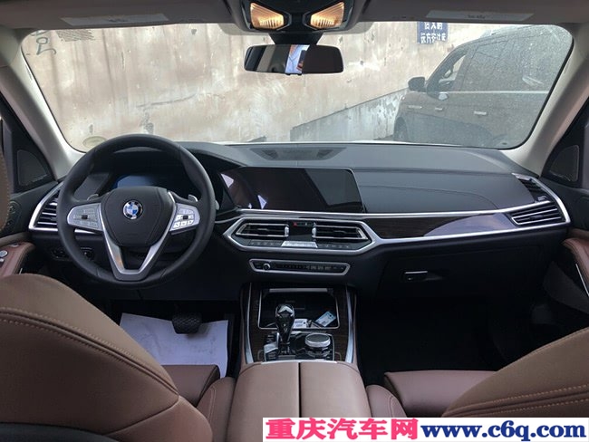 2019款宝马X7美规版 七座/21轮/全景天窗现车83.5万巨献
